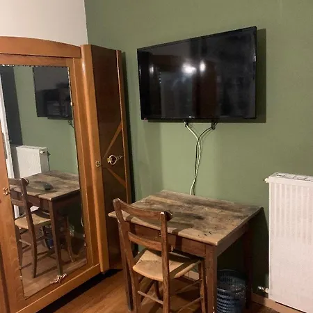 Chez Line Et Francis *