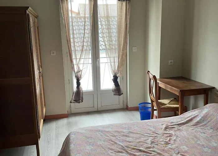 Chez Line Et Francis